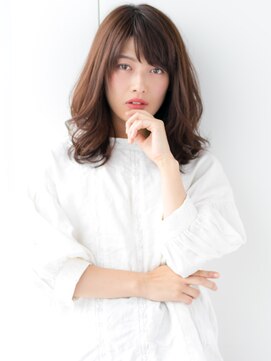 アルター(aL ter) ミディアム×デジタルパーマ ［田丸奈津実］