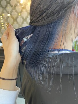 ヴィッカ ヘアーアンドメイク(vikka. hair and make) インナーBlue