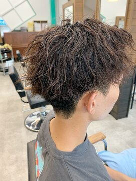 ブッディ(BDY) メンズパーマ☆ツイストスパイラル