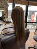 ロッソバイアルター 鎌取(ROSSO by aL-ter)&nbsp;【モードヘア/イメチェンヘアスタイル/束感ショート】千葉香奈