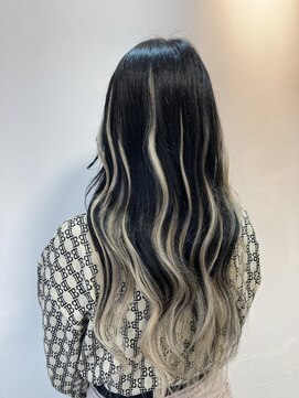 フツーロ 栄(FUTURO) ブラックゴールド