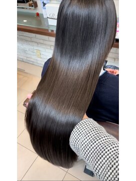 グリームバイフォルテ 藤枝(gream by FORTE) 髪質改善/縮毛矯正/ストレート/トリートメント/ツヤ巻き髪/藤枝