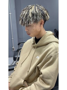 ハイプ(HYPE) 波巻き/メッシュ/スキンフェード/学割/白髪染め/縮毛矯正/韓国