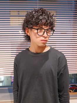 ノル 栄矢場町(nol)の写真/骨格に合わせたどこか遊びのある"抜け感パーマ"が人気！周りと差をつける上質なデザインに［メンズ/栄］