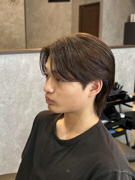 ザ クラン バイ ヘッドライト 仙台長町店(THE CLAN by HEADLIGHT) 【大人っぽく爽やか】センターパート×ウルフスタイル