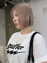 ステン(sten)&nbsp;透明感カラーブロンドボブ