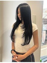 ニューヨークニューヨーク 阪急高槻店(NYNY)&nbsp;レイヤーカット/海外風/ブルーブラック