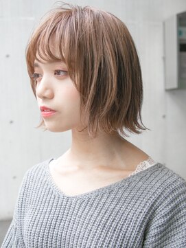 ルティア 池袋(Lutia) 束感ナチュラル外ハネボブ