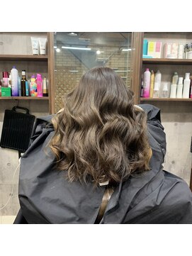 ラフ(LAFF) #黒髪#ボブルフ#ネビージュ#小顔#ワンレン