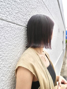 キュエム(Cuem) 【Cuem菅原】切りっぱなしヘルシー平行小顔外ハネボブ