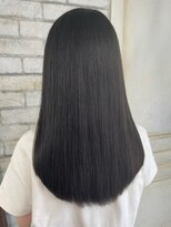 アイティーバイアルバム 藤沢店(IT by ALBUM) ストレートロング_外ハネボブセクションカラー_ba398931