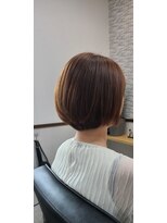 ヒロ美容室&nbsp;グラデーションショート