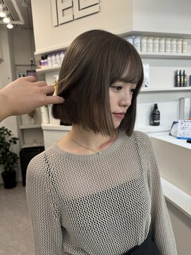 ペレ 渋谷(PELE) デザインカラー/レイヤーカット/ウェットヘア/オリーブベージュ