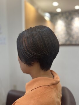 フリージア(freesia) ショート/小顔ヘア/髪質改善トリートメント