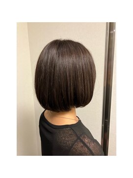 エルサフィロ キタハマ(el zafiro kitahama) 20×30×40代×グレージュカラー×肩上ボブ×暗髪カラー