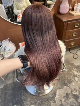 チャプター 問屋町(chapter) ケアブリーチピンクラベンダーベージュ顔まわりレイヤーカット