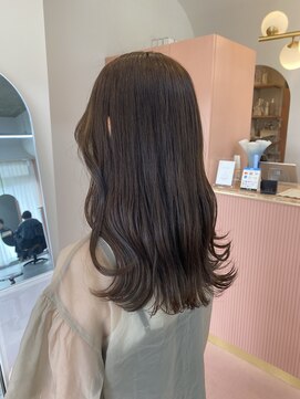 ミテ(mite) グレージュ