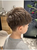 小学生でも！ツーブロックで動きのある感じに