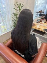 マルクヘアケア(MALQ HAIR CARE) 自然な艶髪ストレートロング