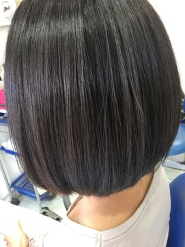 プラウド 極サラ髪☆前下がりボブ