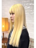 ハイトーンダブルブリーチブロンドカラー
