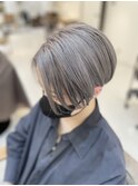 ハンサムショート ツーブロック シルバーカラー