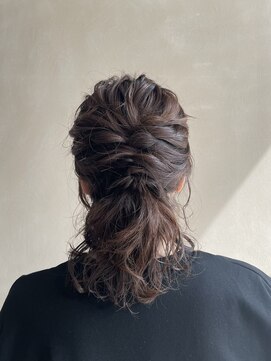 アパートメント オブ ソロン(The Apartment of Solon) 【Aya】コテコテなセットな気分ではないとき