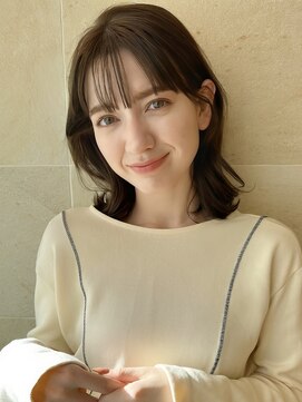 ビュートリアム265(BEAUTRIUM 265) ◎ミディアム/くびれレイヤー/レイヤーカット/顔周りカット/銀座