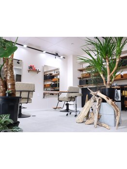 【下郡/9時～24時迄営業】白髪のメンテナンス♪気持ちの良いシャンプー＆肩マッサージ付き♪メンズも◎