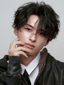 オーシャントーキョー 原宿(OCEAN TOKYO) 波巻きパーマメンズツイストスパイラルパーマセンターパート