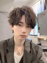 ナチュラル 渋谷(NATURAL)&nbsp;フェザーパーマ／スパイキーショート／［メンズ／渋谷］