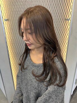 スリーバイベルベット(THREE...by velvet) ダブルカラー♪ブリーチなしカラー顔まわりカット