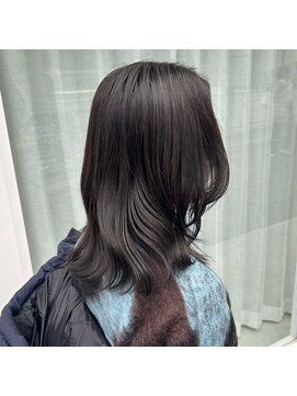 ガーデン ジングウマエ(GARDEN jingumae) アッシュグレーのフロントレイヤーカット