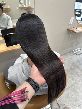 シカ 神戸三宮元町店(Cica) 髪質改善 トリートメント Aujua 神戸 三ノ宮