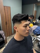 スタンドバーバー 柏(STAND BARBER)&nbsp;MEN’S/リバースセンターパート/ニュアンスパーマ/柏