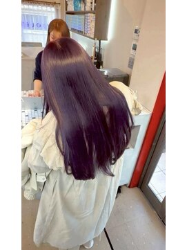 ヴァイオレット(VIOLET) 20代 VIOLETカラー