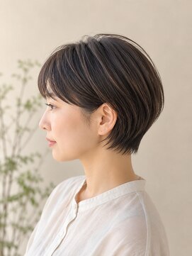 トリコバイフェイス (Trico by FACE) ショートカット/ショートボブ/白髪ぼかし/   30代/40代/50代
