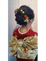 パリスパート2 振袖 少し 高め 編み込み 大きめ シニヨン ヘアアレンジ
