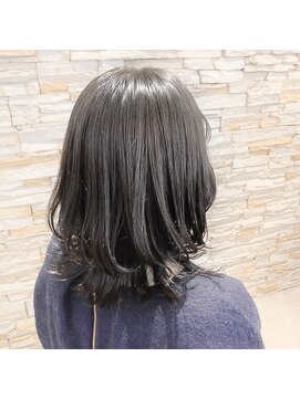 アロマ ヘアルーム 池袋店(AROMA hair room) ブルージュカラー小顔補正立体カット外ハネウルフレイヤー/池袋