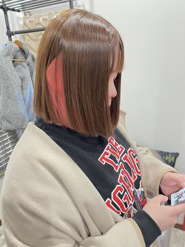 ロッソフィーロ(Rosso Filo) ピンクインナーカラー Instagram【@dai_n29】