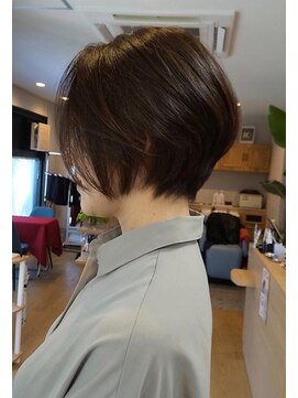 サロンドみなみ ショートグラボブ