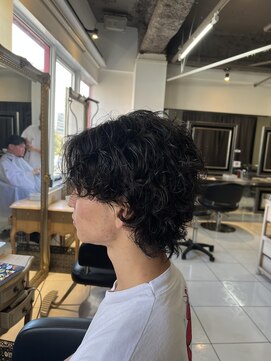 アイズ 海老名(AIZU) スパイラルパーマ　波巻きパーマ　メンズパーマ