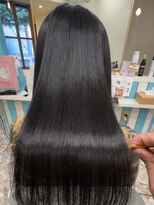 ソラ(SORA)&nbsp;久々の艶髪で毎日が楽しくなる♪《髪質改善美髪縮毛矯正》