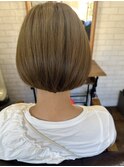 コンパクトボブショート_前髪アッシュベージュミニボブ_255