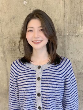 ハーフアンドハーフ(HALF and HALF) レイヤーカット/前髪なし