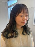 ベージュとグリーン【天間　彩香】
