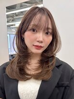 アビー(ABBEY3)&nbsp;レイヤーカットミディアムレイヤー顔まわり銀座ハイレイヤーボブ