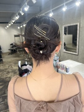 お呼ばれヘアセット