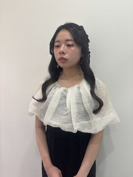 【ヘアセット】ワンホン風ハーフアップ