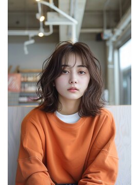 ノラ シブヤ(NORA) ハッシュカットワンホンレイヤー顔まわりカットミディアムウルフ